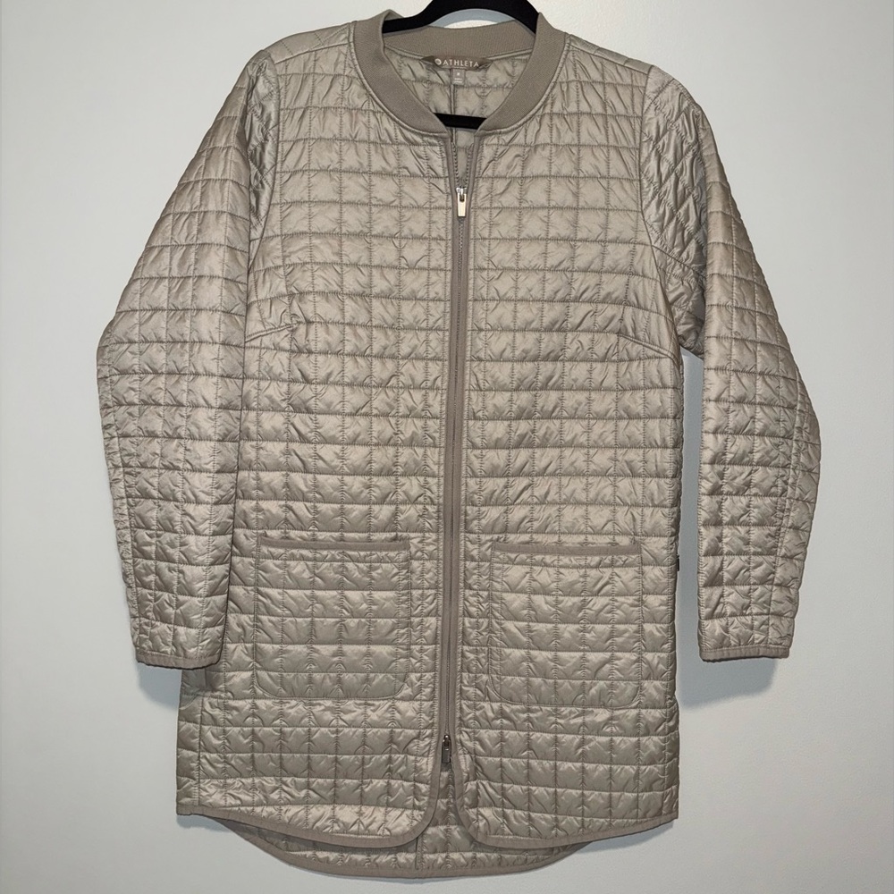 Athleta Grandview Primaloft Shell Coat Quilted Lightwieght | Dove Gray | Size M